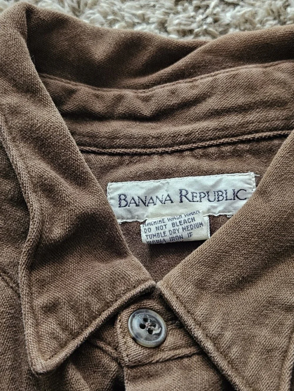 Banana Republic Men's Brown Corduroy Button-Down Longsleeve Shirt Size Large